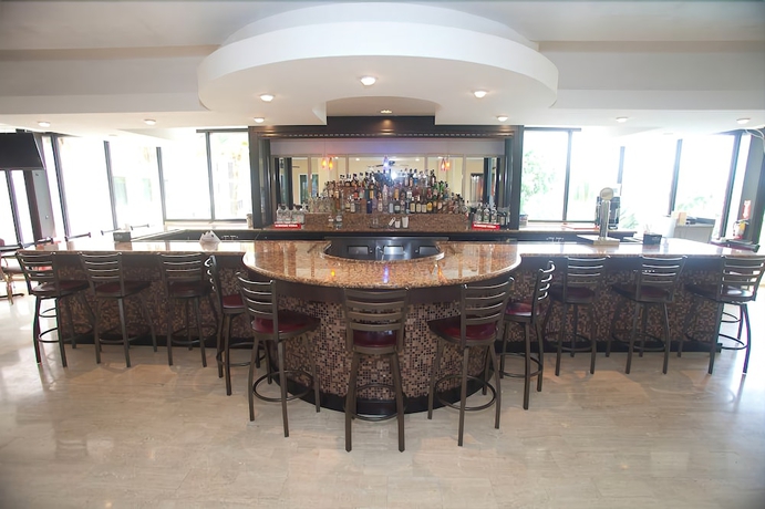 Imagen de los interiores del Hotel Mayag&uuml;ez Resort and Casino. Foto 10