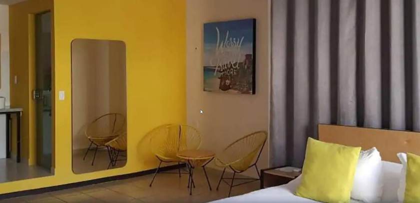 Imagen de la habitación del Hotel Mayan Monkey Los Cabos. Foto 12