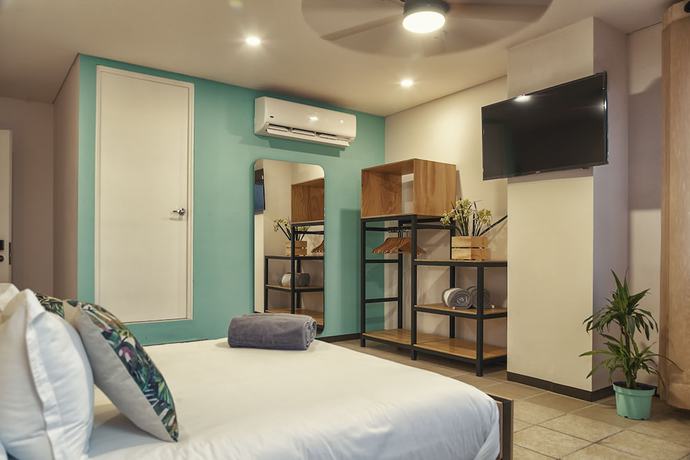 Imagen de la habitación del Hotel Mayan Monkey Los Cabos. Foto 13