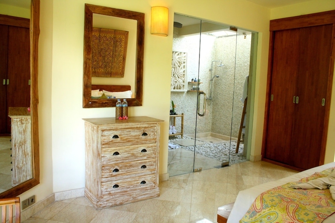 Imagen de la habitación del Hotel Mayana Villas. Foto 18