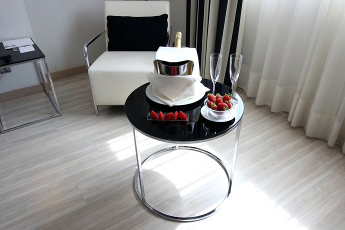Imagen de la habitación del Hotel Maydrit Airport. Foto 2