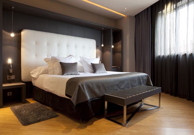 Imagen de la habitación del Hotel Maydrit Airport. Foto 4