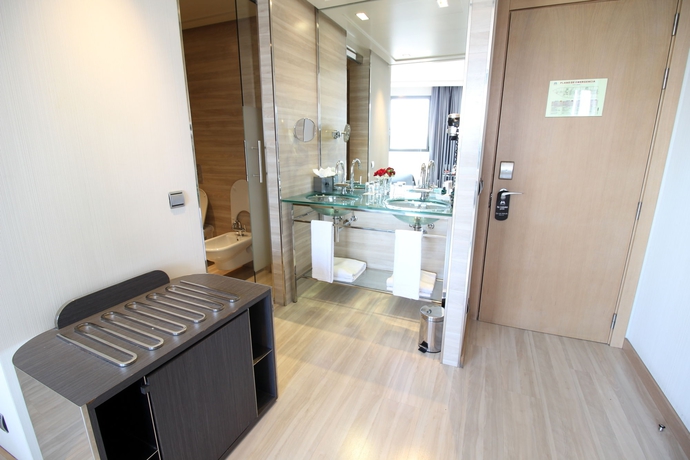 Imagen de la habitación del Hotel Maydrit Airport. Foto 13