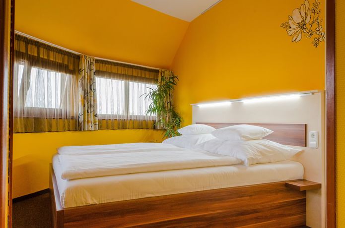 Imagen de la habitación del Hotel Mayer Alsoörs. Foto 8