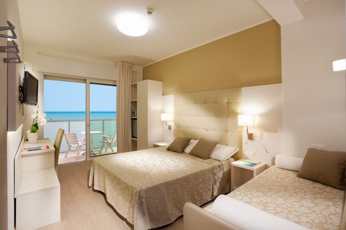 Imagen de la habitación del Hotel Mayer, Bibione. Foto 8