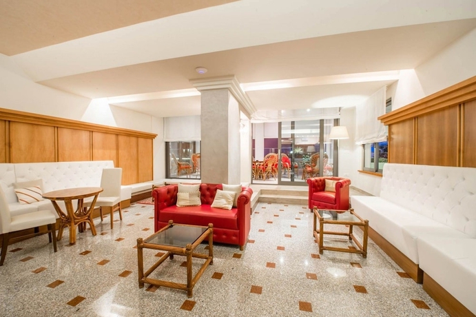Imagen de los interiores del Hotel Mayer, Bibione. Foto 14
