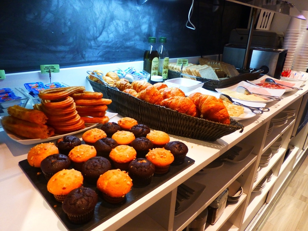 Imagen del bar/restaurante del Hotel Mayerling. Foto 6