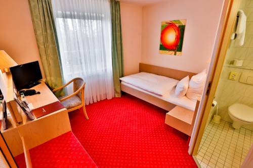 Imagen de la habitación del Hotel Mayers Waldhorn. Foto 8