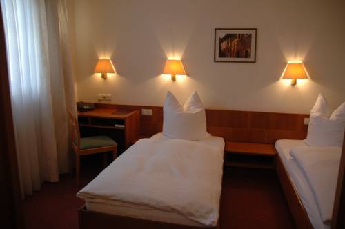 Imagen de la habitación del Hotel Mayers Waldhorn. Foto 14