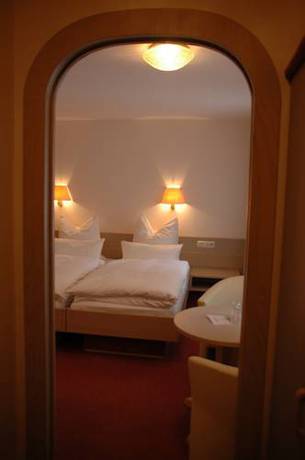 Imagen de la habitación del Hotel Mayers Waldhorn. Foto 16