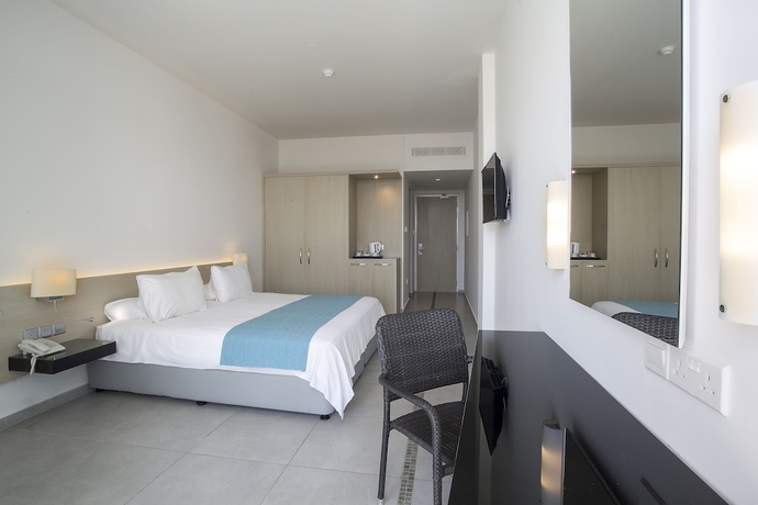 Imagen de la habitación del Hotel Mayfair, Ekso Vrisi. Foto 3