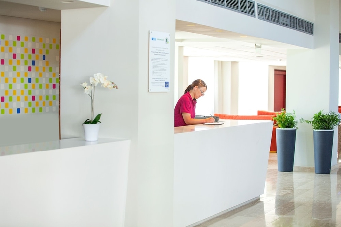 Imagen de los interiores del Hotel Mayfair, Ekso Vrisi. Foto 15