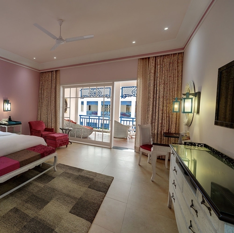 Imagen de la habitación del Hotel Mayfair Palm Beach Resort. Foto 11