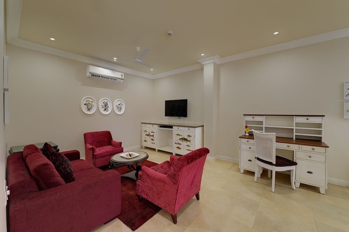 Imagen de la habitación del Hotel Mayfair Palm Beach Resort. Foto 18