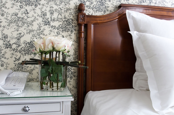 Imagen de la habitación del Hotel Mayfair, París. Foto 4