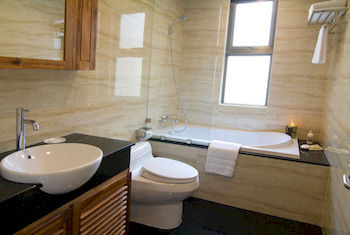 Imagen general del Hotel Mayfair Suites - WMC Tower. Foto 8