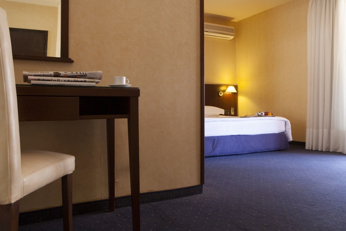 Imagen de la habitación del Hotel Mayflower, Beirut. Foto 7