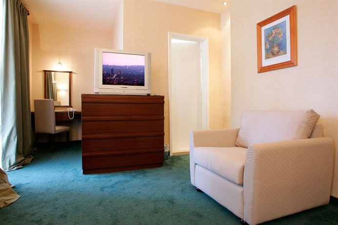 Imagen de los interiores del Hotel Mayflower, Beirut. Foto 16