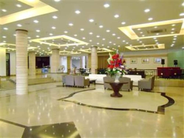 Imagen de los interiores del Hotel Mayflower Grande Phitsanulok. Foto 14