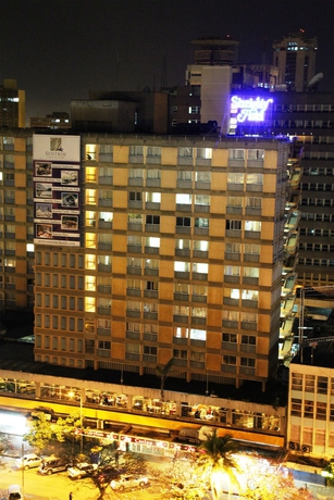 Imagen de los exteriores del Hotel Mayhouse 680. Foto 15