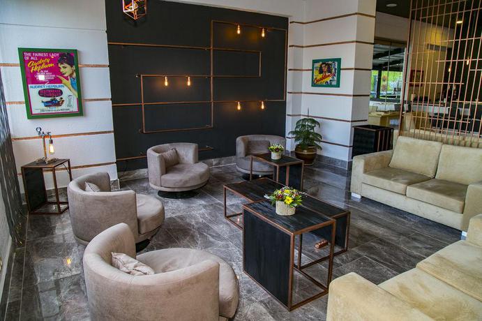 Imagen de los interiores del Hotel Mayi. Foto 10