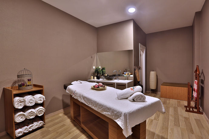 Imagen de los interiores del Hotel Mayi. Foto 12