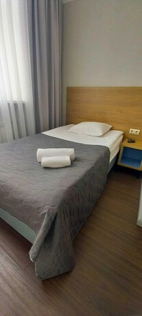 Imagen de la habitación del Hotel Maykop. Foto 35