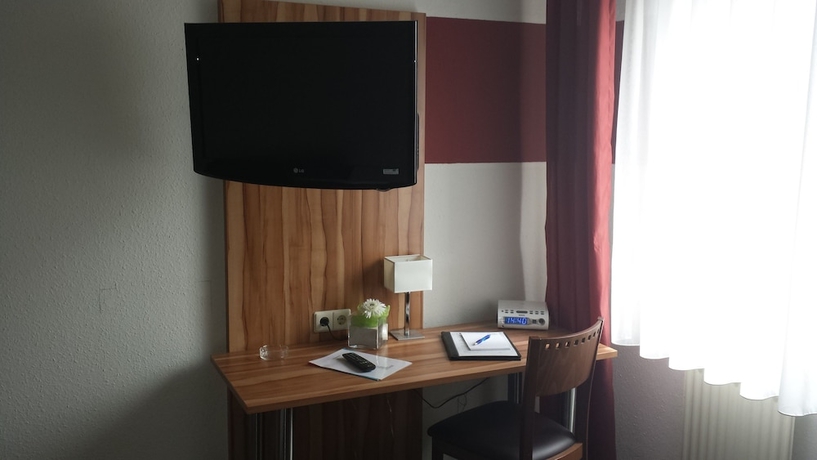 Imagen de la habitación del Hotel Mayn Stuttgart. Foto 3