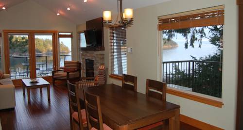 Imagen de la habitación del Hotel Mayne Island Resort. Foto 12