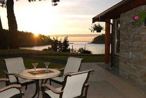 Imagen de la habitación del Hotel Mayne Island Resort. Foto 14