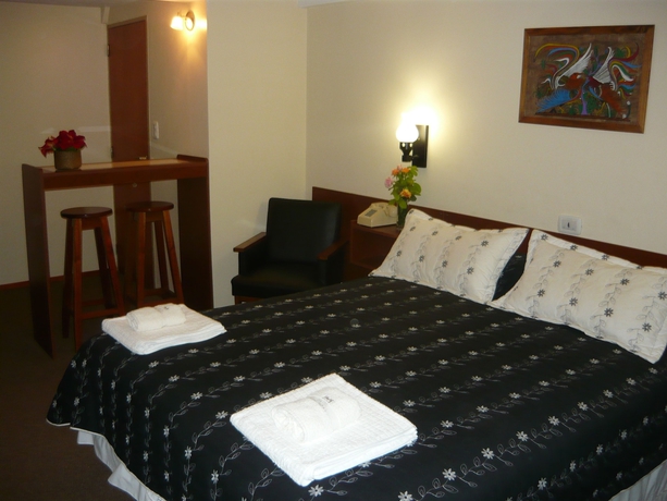 Imagen de la habitación del Hotel Mayoral. Foto 2