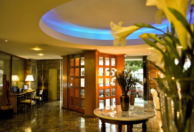 Imagen de los interiores del Hotel Mayoral. Foto 15