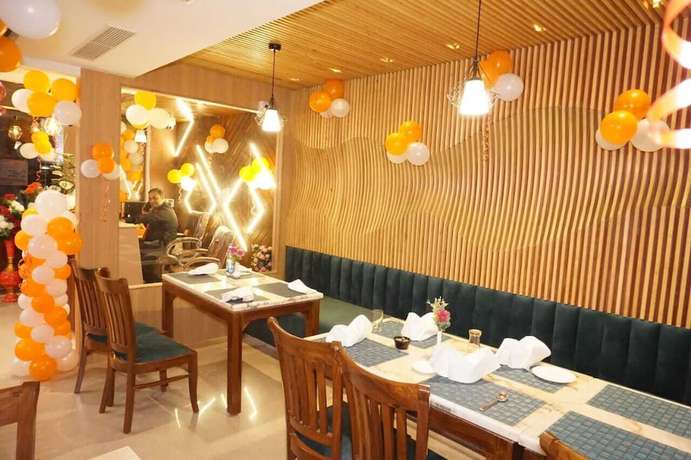 Imagen del bar/restaurante del Hotel Mayra Grand. Foto 3
