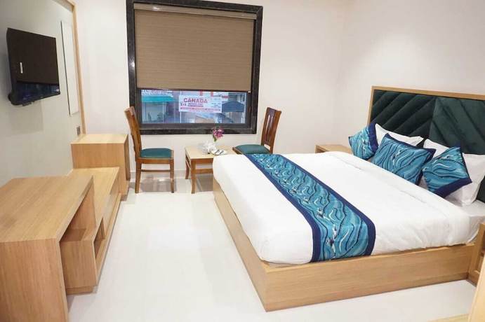 Imagen de la habitación del Hotel Mayra Grand. Foto 7