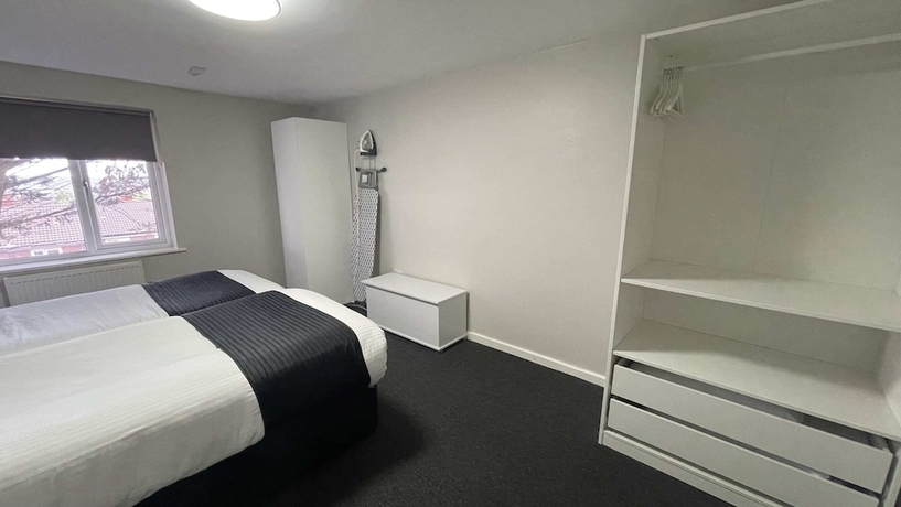 Imagen de la habitación del Hotel Mays Apartments. Foto 2