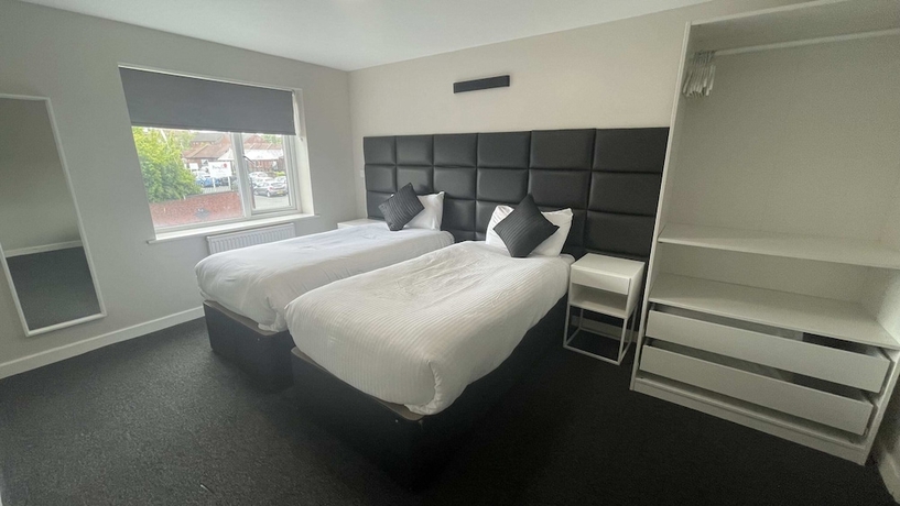 Imagen de la habitación del Hotel Mays Apartments. Foto 17