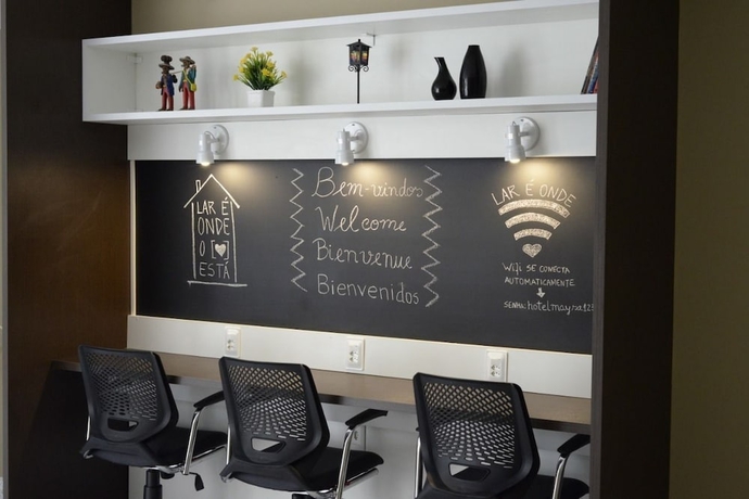 Imagen de los interiores del Hotel Maysa. Foto 13