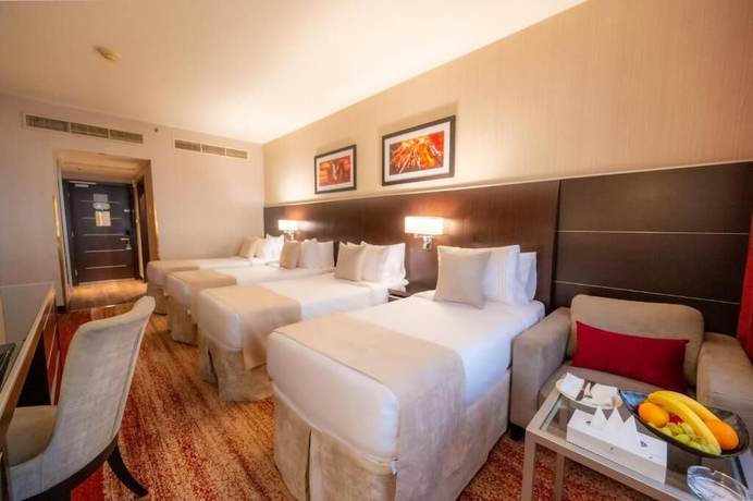 Imagen de la habitación del Hotel Maysan Al Harithia. Foto 1