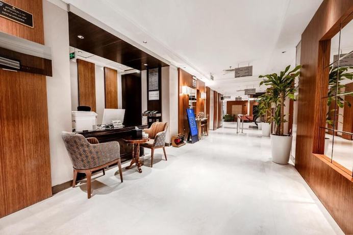 Imagen de los interiores del Hotel Maysan Al Harithia. Foto 11