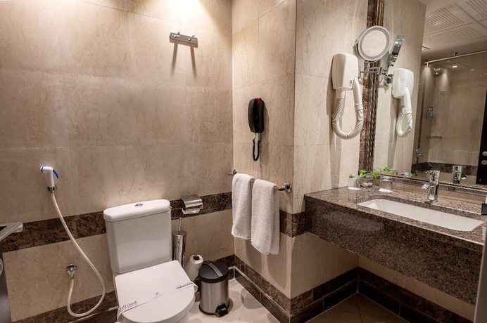 Imagen de la habitación del Hotel Maysan Al Harithia. Foto 9
