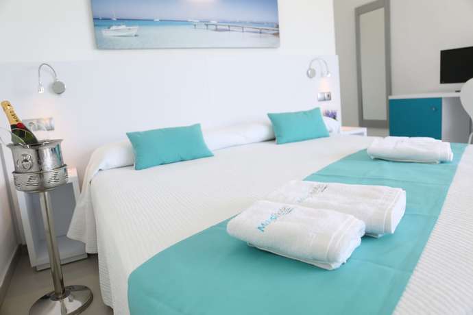 Imagen de la habitación del Hotel Maysi. Foto 7