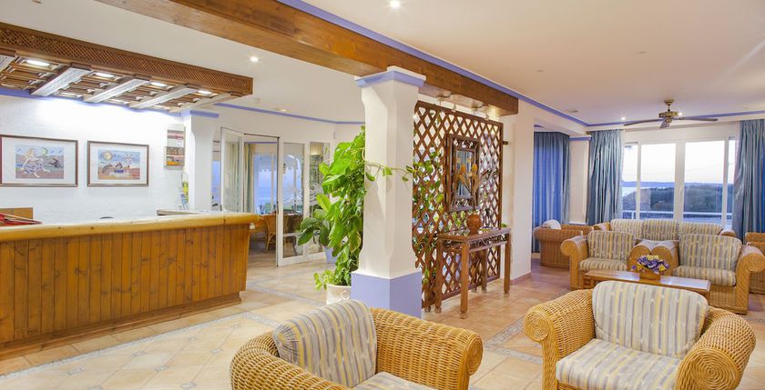 Imagen de los interiores del Hotel Maysi. Foto 10