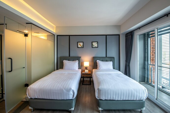 Imagen de la habitación del Hotel Mayson Place. Foto 30