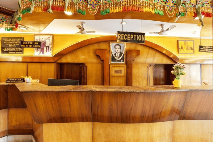Imagen de los interiores del Hotel Mayur, Guwahati. Foto 14