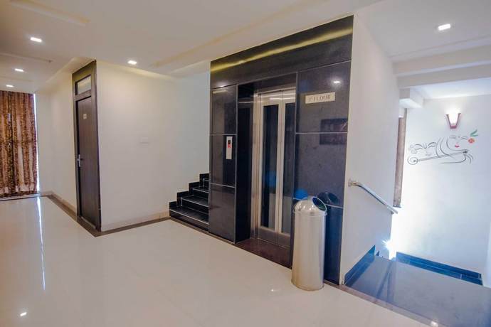 Imagen de los interiores del Hotel Mayur Palace, Danta. Foto 19