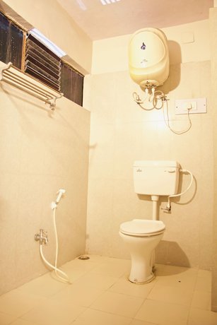 Imagen de la habitación del Hotel Mayur, Patna. Foto 2