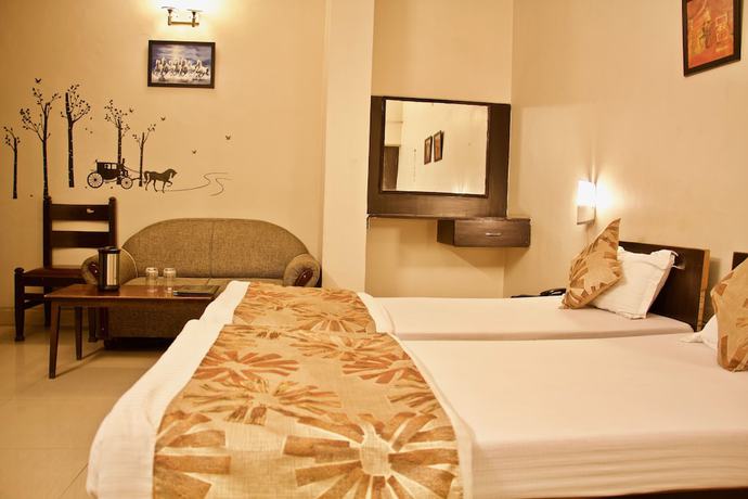 Imagen de la habitación del Hotel Mayur, Patna. Foto 10