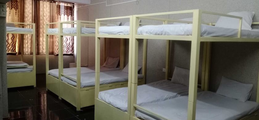 Imagen de la habitación del Hotel Mayura Ankleshwar. Foto 14