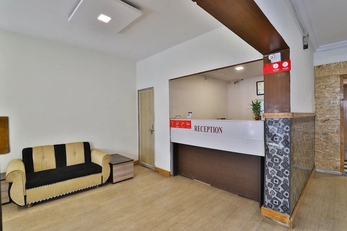 Imagen de los interiores del Hotel Mayura Ankleshwar. Foto 20