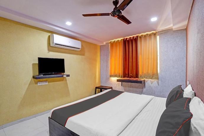 Imagen de la habitación del Hotel Mayura Ankleshwar. Foto 17